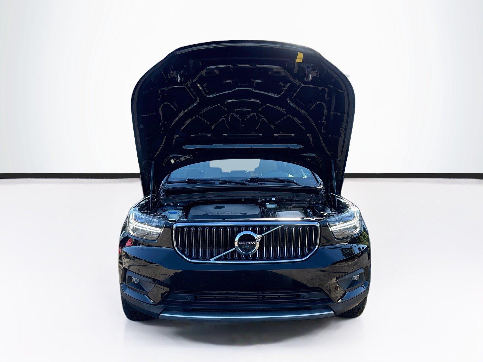 2022 Volvo XC40 Inscription