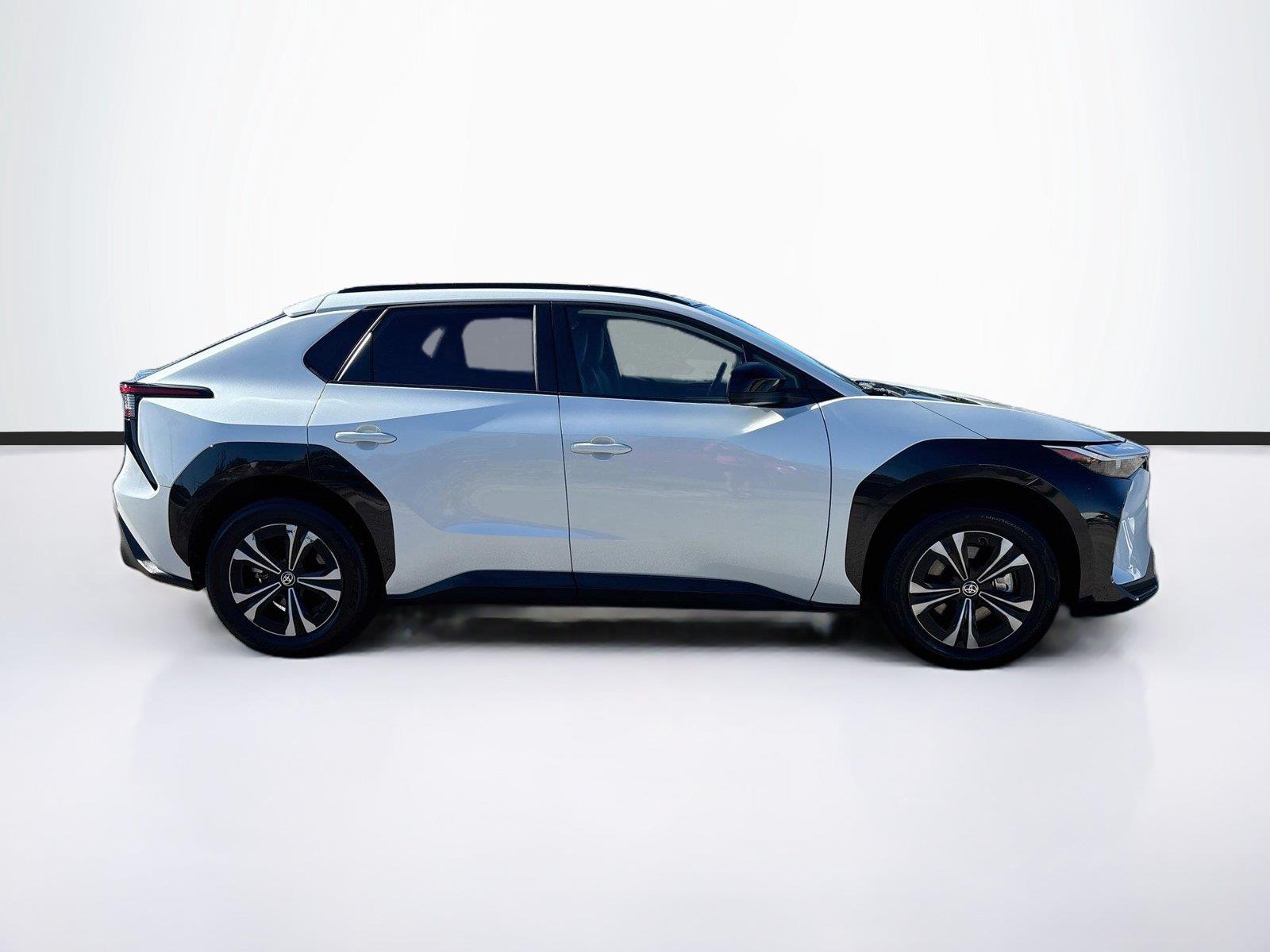 2024 Toyota bZ4X XLE