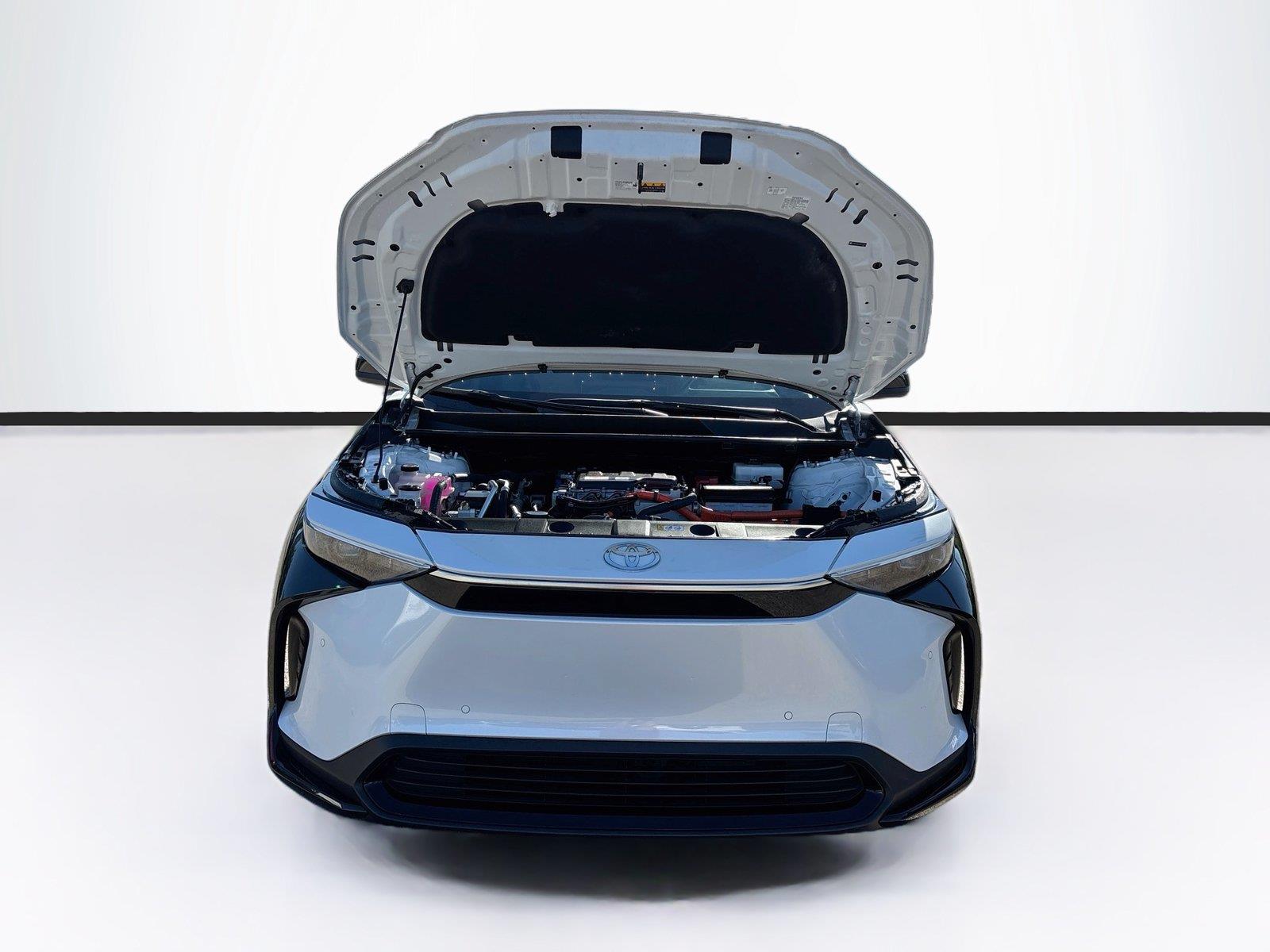 2024 Toyota bZ4X XLE