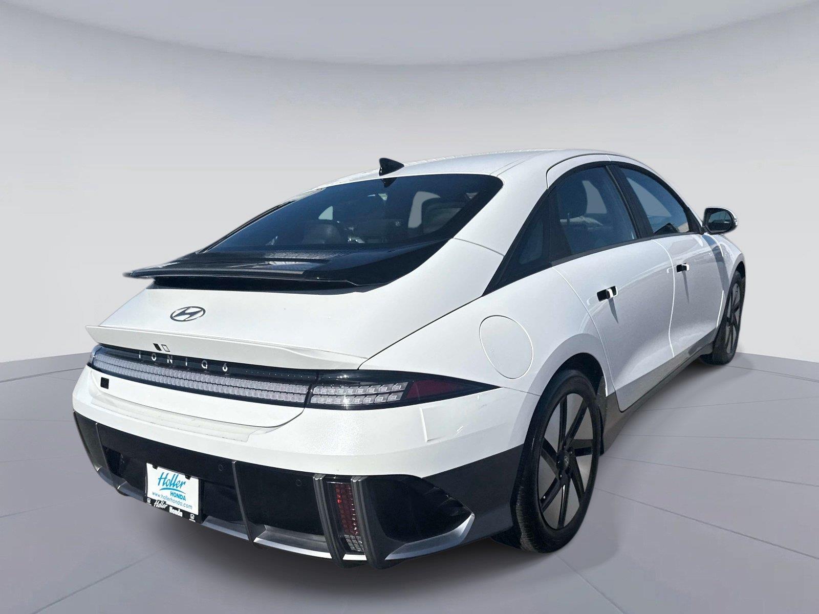 2023 HYUNDAI IONIQ 6 SE