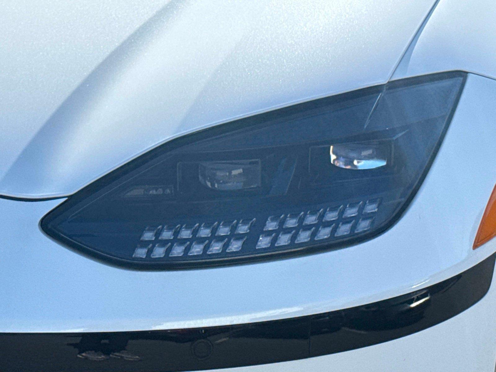 2023 HYUNDAI IONIQ 6 SE