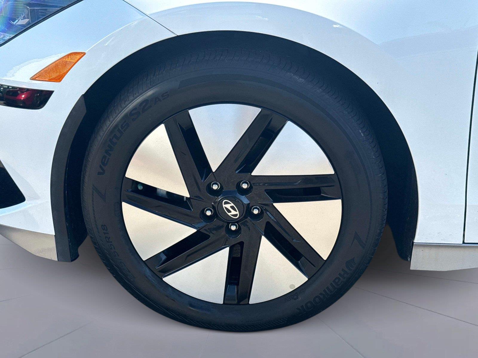 2023 HYUNDAI IONIQ 6 SE