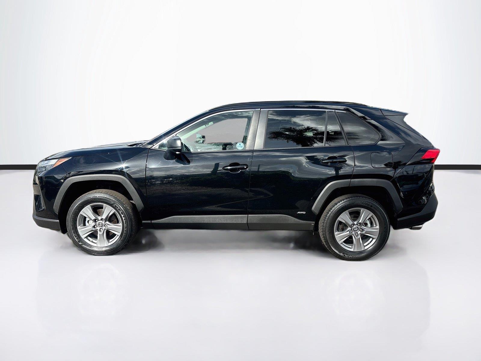 2023 Toyota RAV4 Hybrid LE