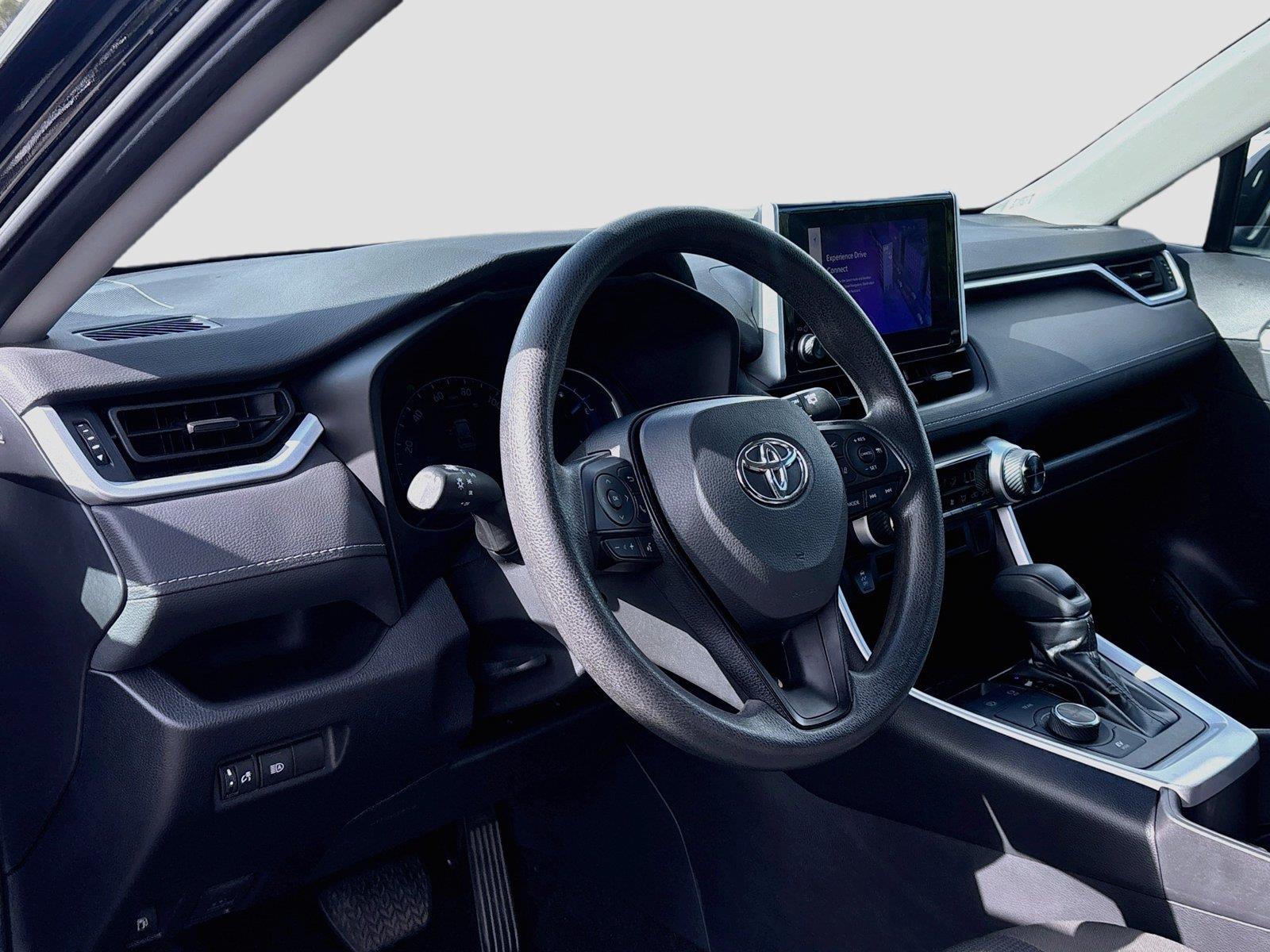 2023 Toyota RAV4 Hybrid LE