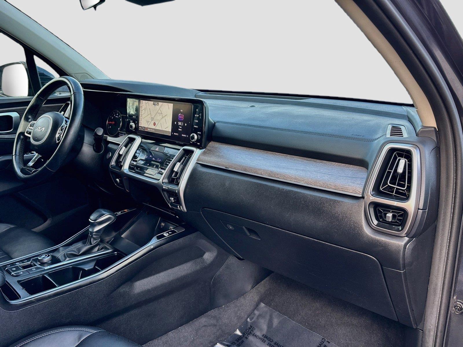 2022 Kia Sorento EX