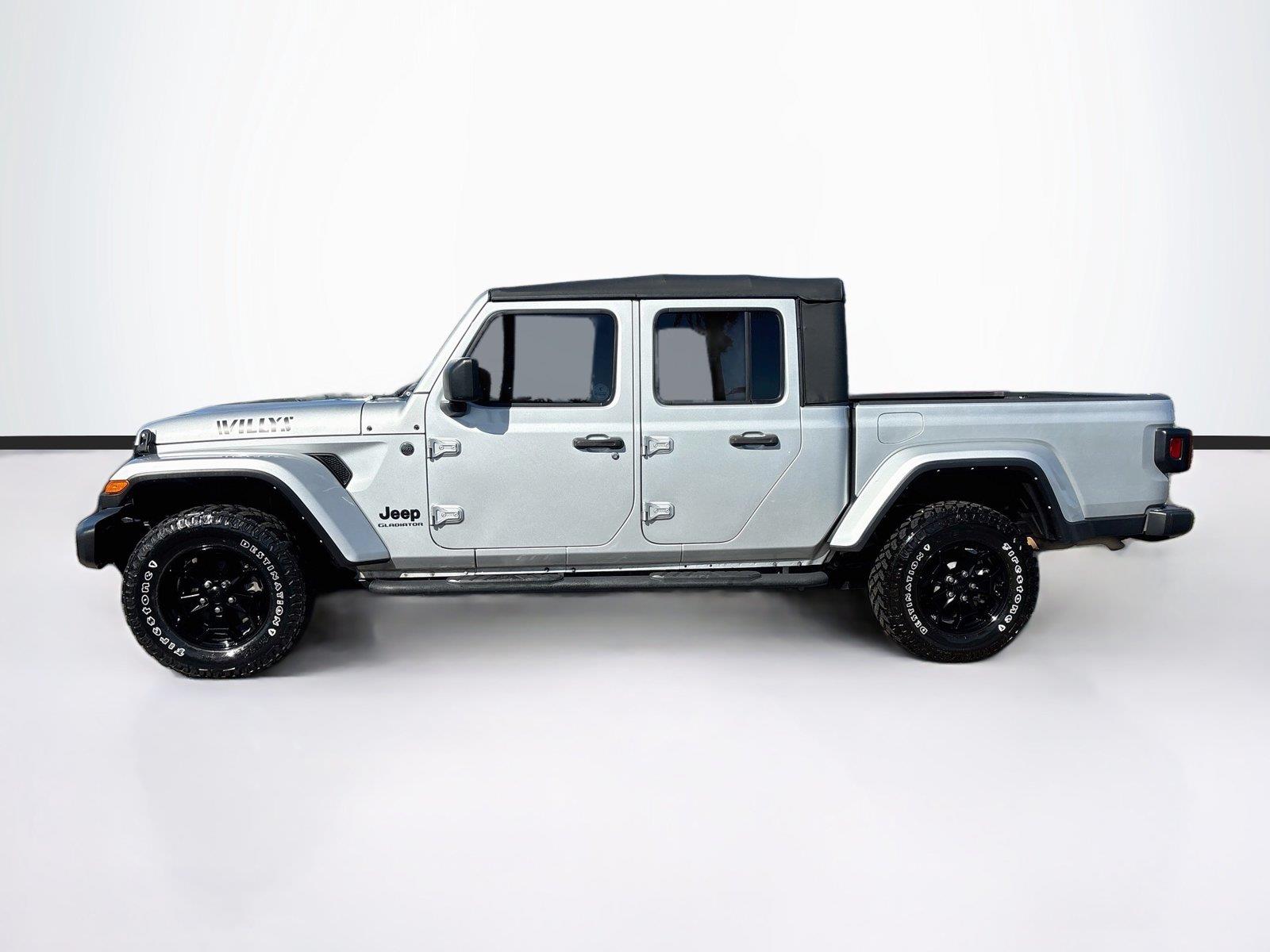 2022 Jeep Gladiator Willys Sport