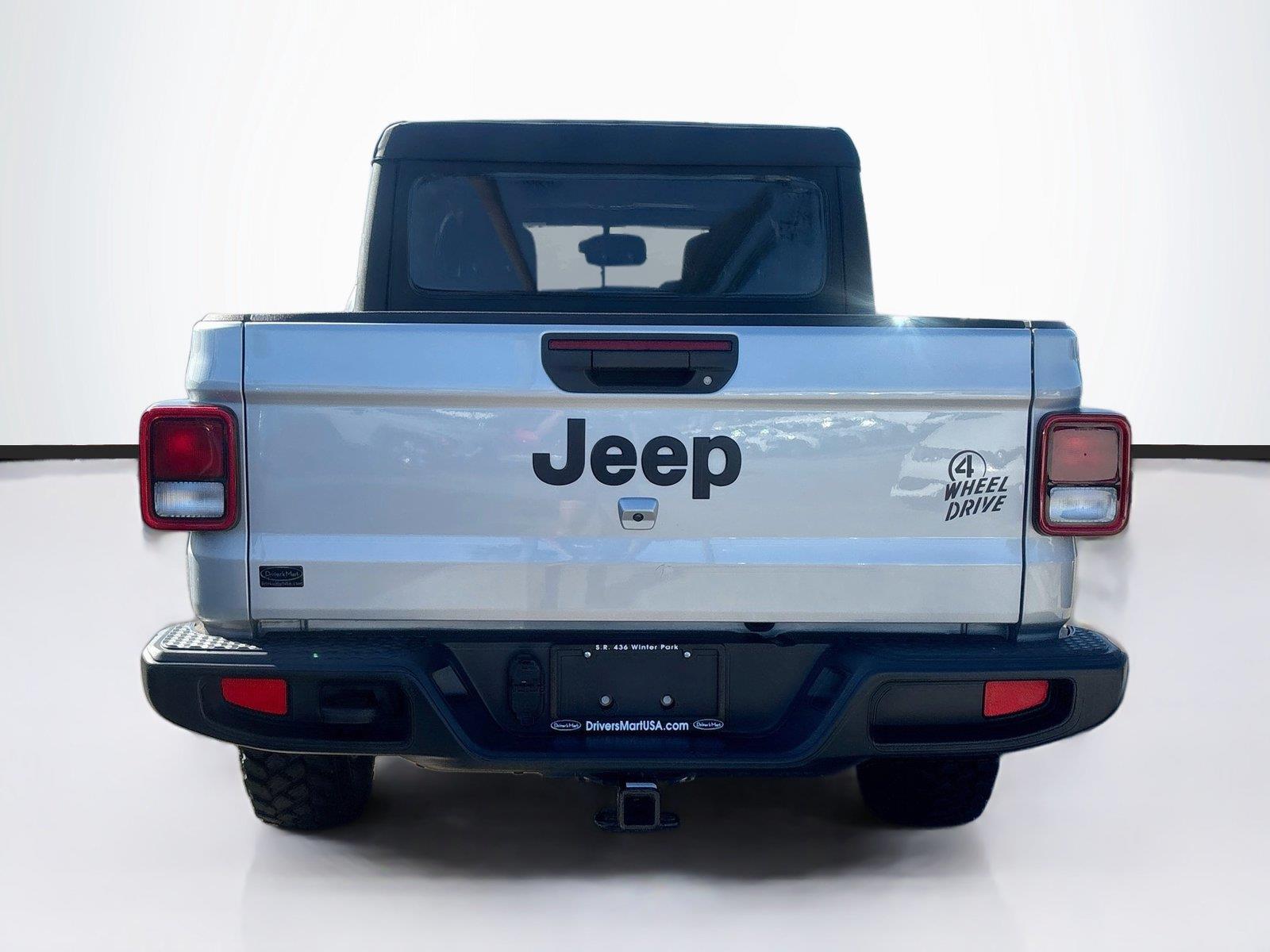 2022 Jeep Gladiator Willys Sport