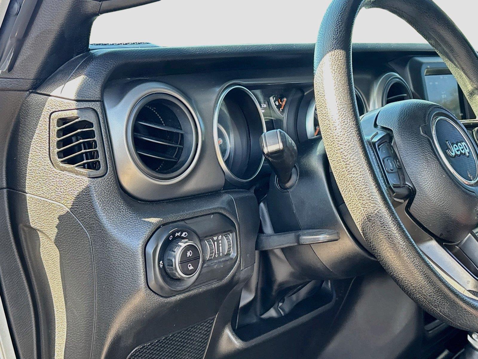 2022 Jeep Gladiator Willys Sport