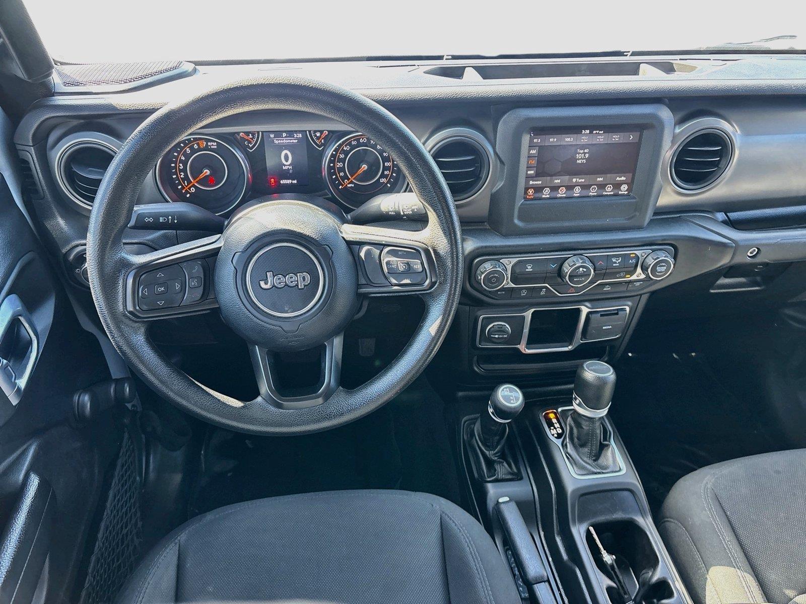 2022 Jeep Gladiator Willys Sport