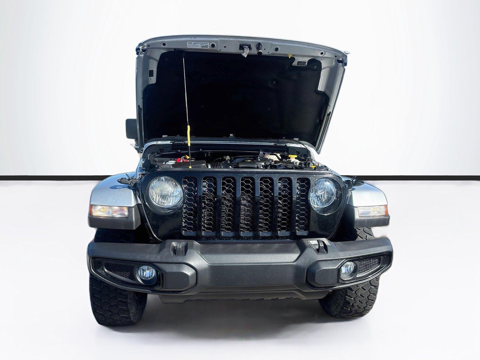 2022 Jeep Gladiator Willys Sport