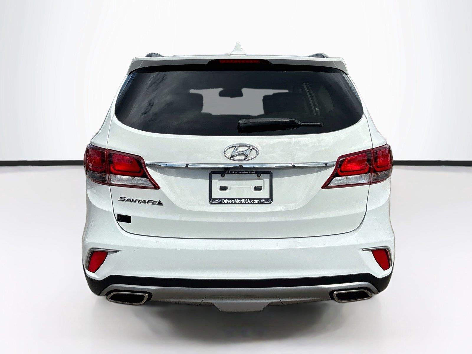 2018 Hyundai Santa Fe SE