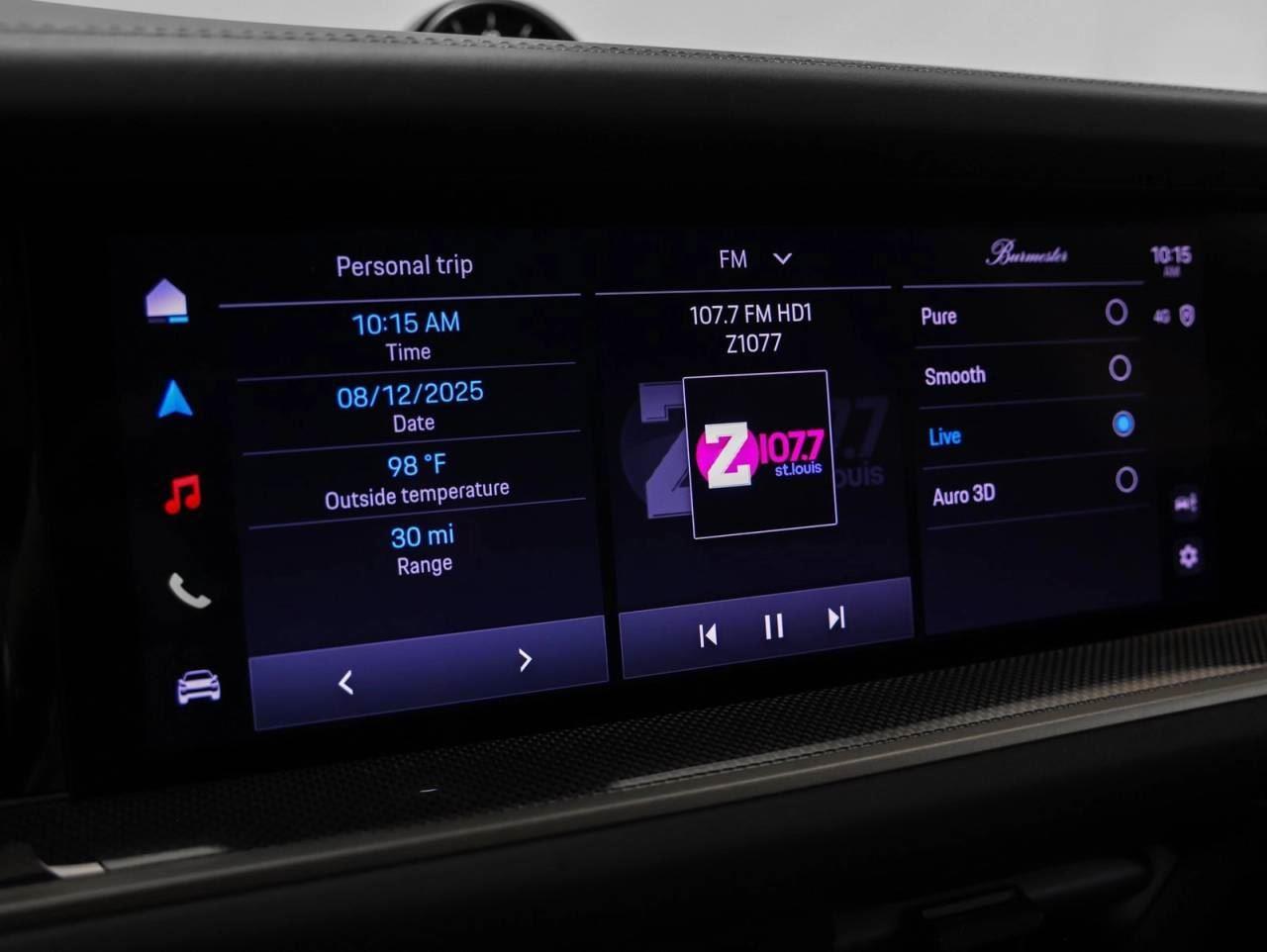 2025 Porsche Cayenne Turbo E-Hybrid photo 4