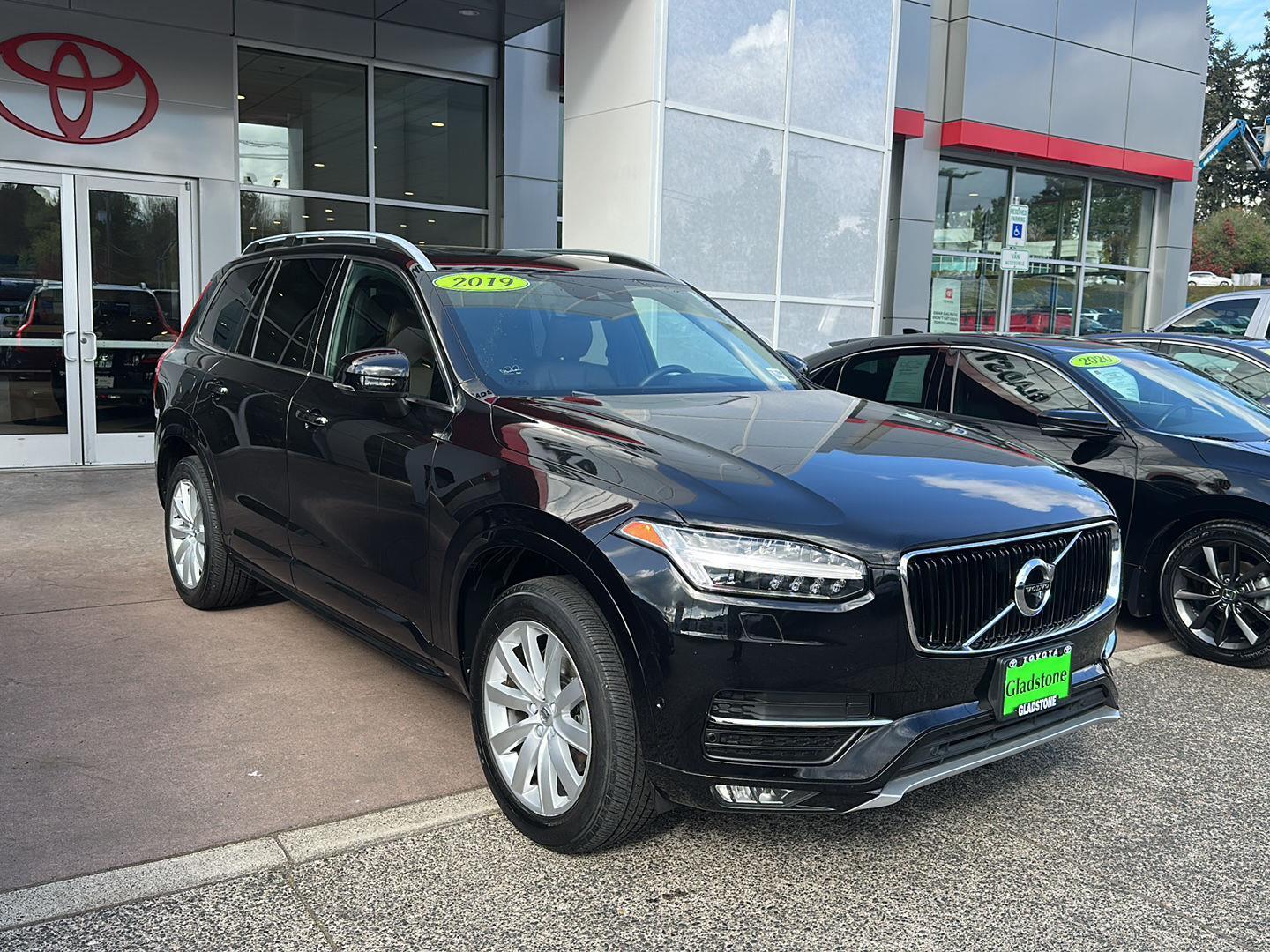 2019 Volvo XC90 Momentum