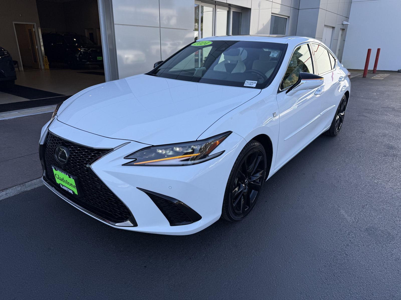 2024 Lexus ES Hybrid