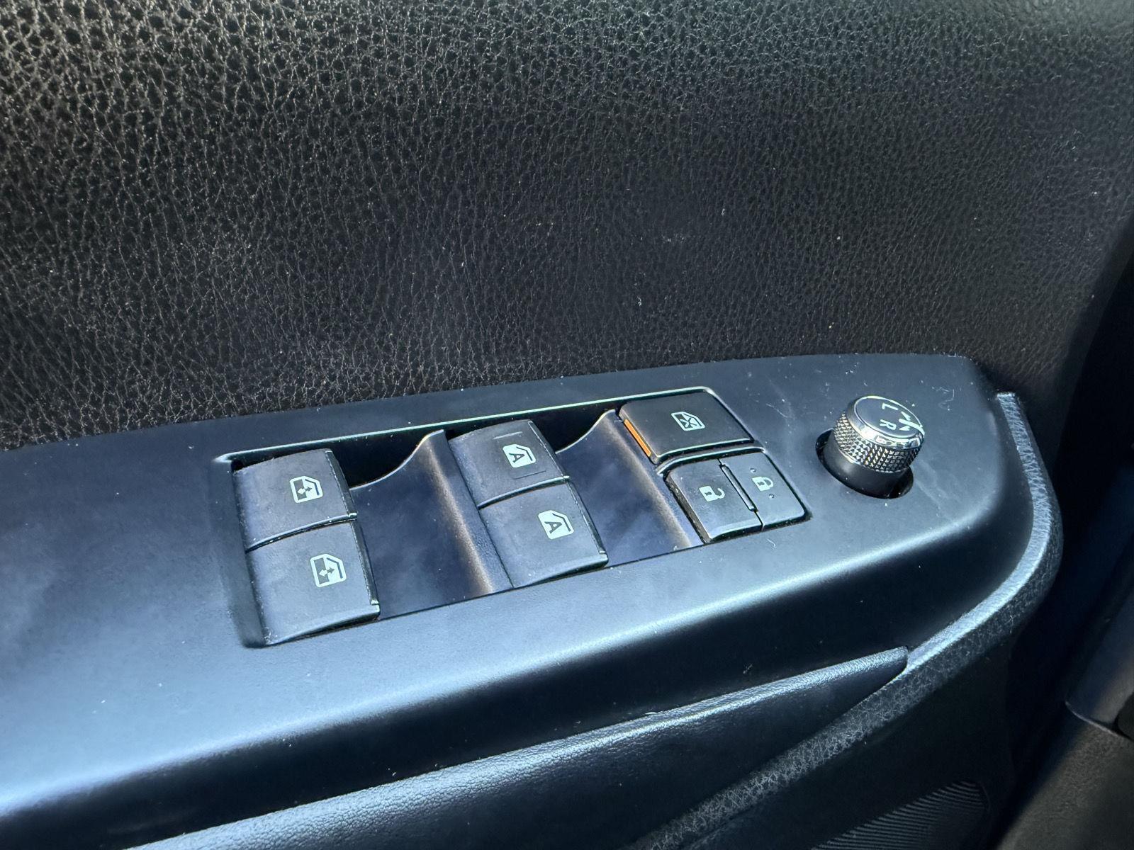 2016 Toyota Highlander XLE - Photo 19