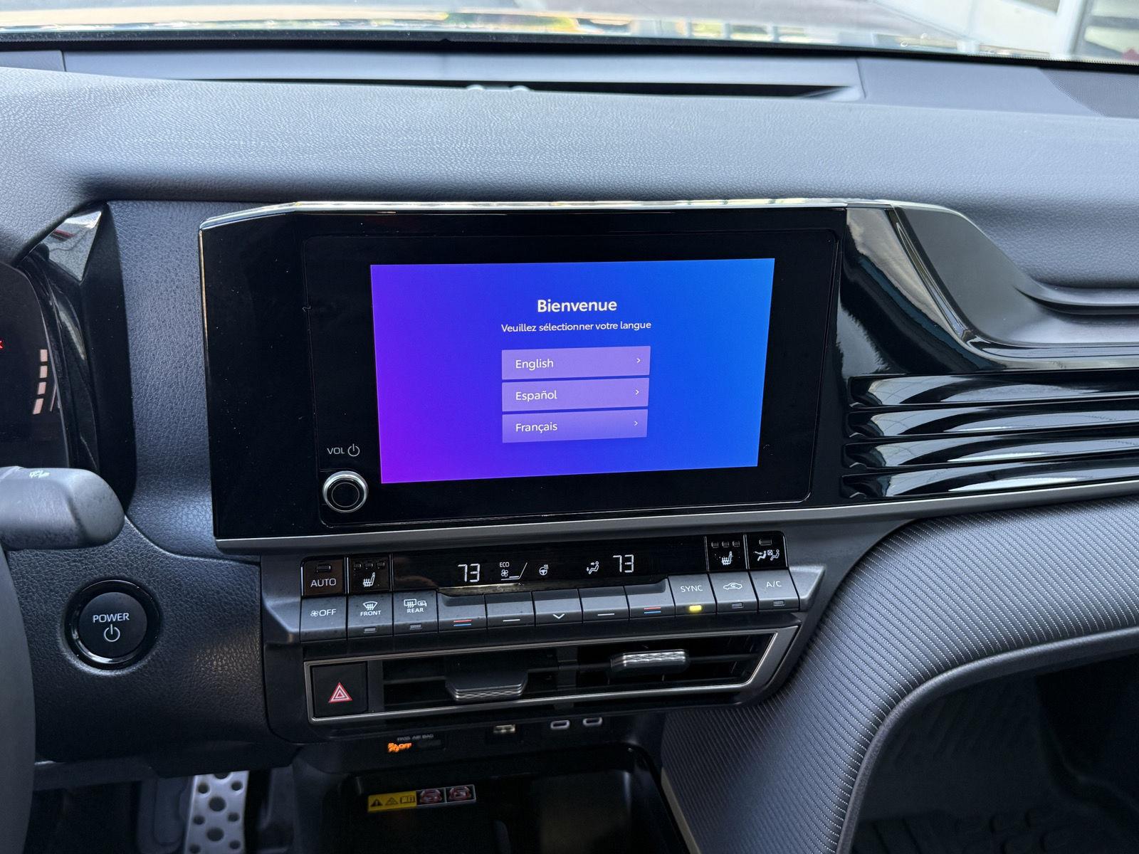 2025 Toyota Camry SE - Photo 30