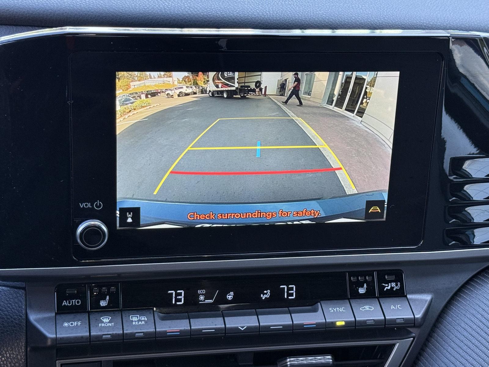 2025 Toyota Camry SE - Photo 32