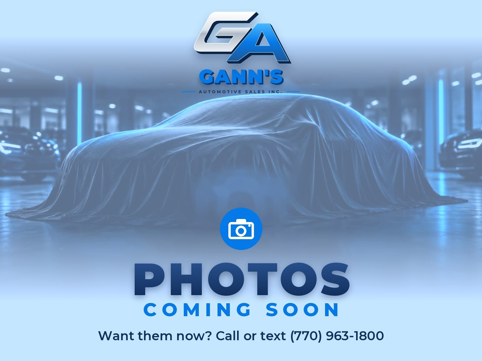 Iridium Silver Metallic 2013 Mercedes-Benz SLK Convertible Rear-Wheel Drive 6-Speed Manual