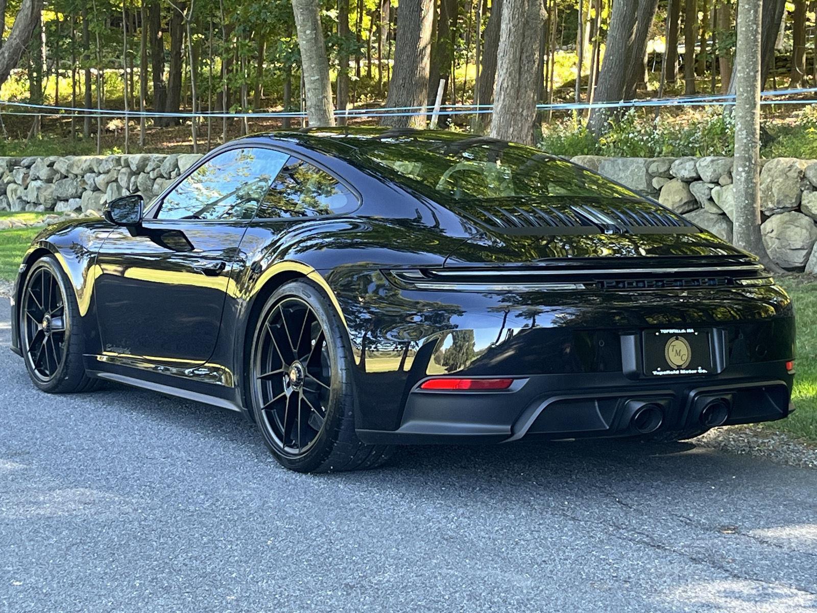 2025 Porsche 911 4 GTS photo 26