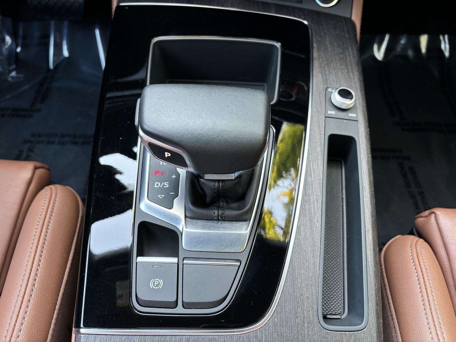 2024 Audi Q5 S line Premium Plus photo 30