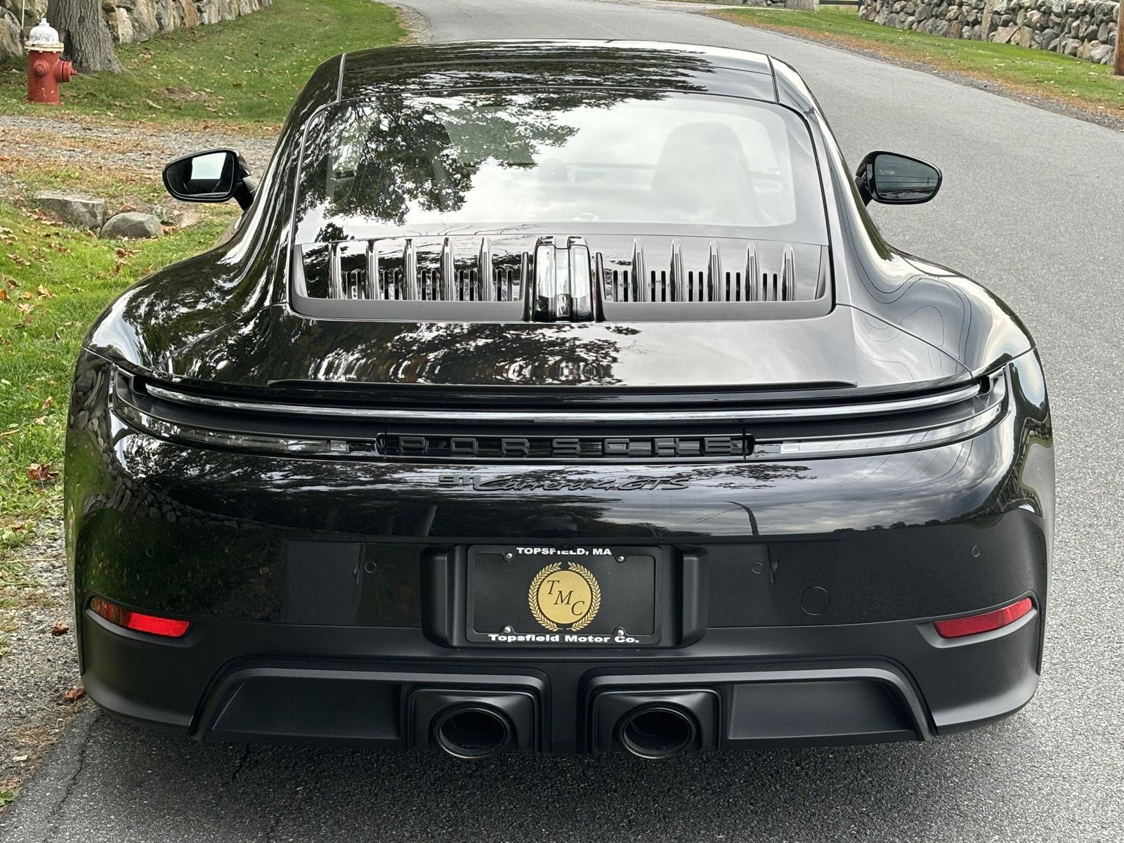 2025 Porsche 911 4 GTS photo 15