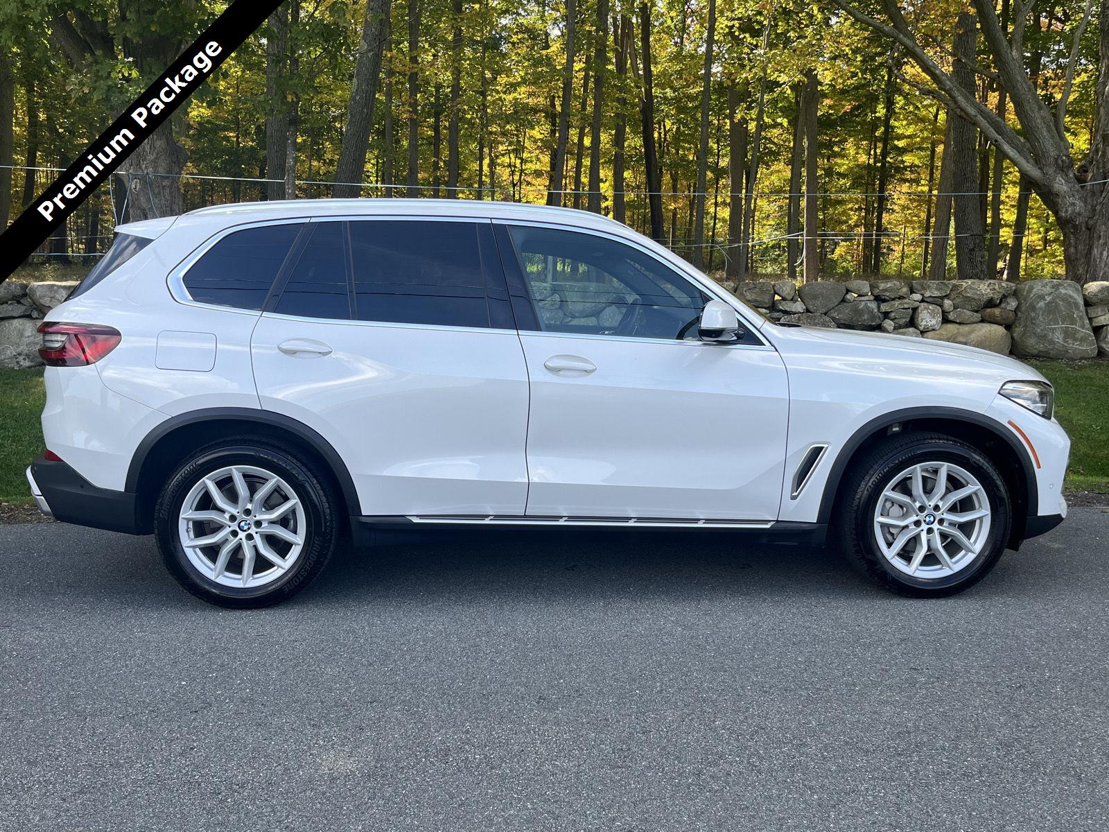 2022 Bmw X5 xDrive40i photo 2
