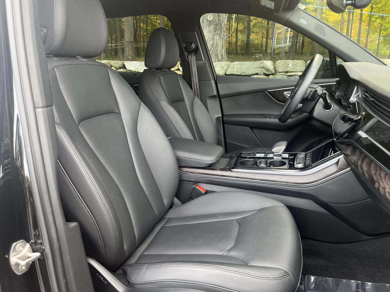 2023 Audi Q7 Premium Plus photo 30