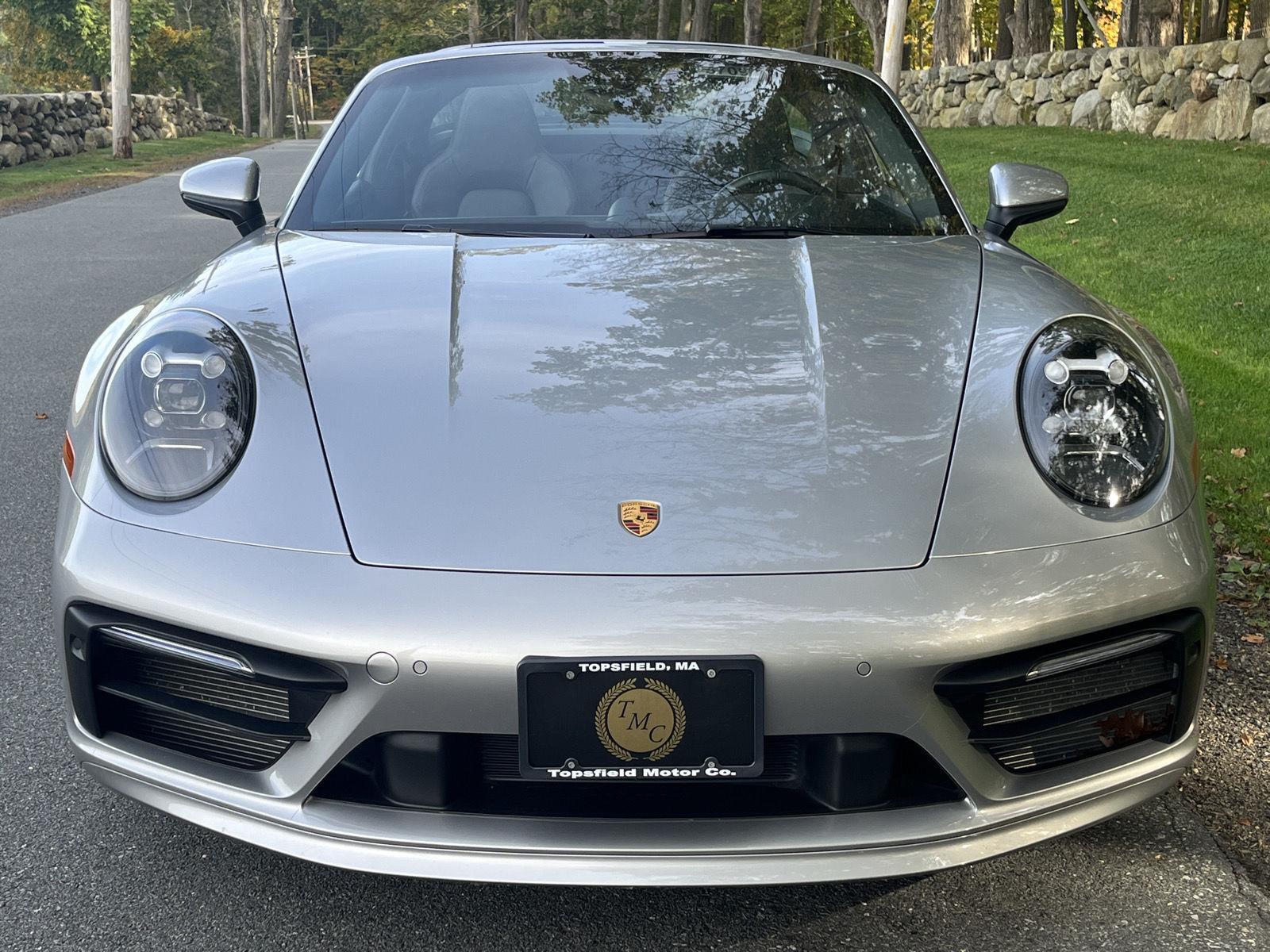 2022 Porsche 911 Targa 4S 4 GTS photo 39
