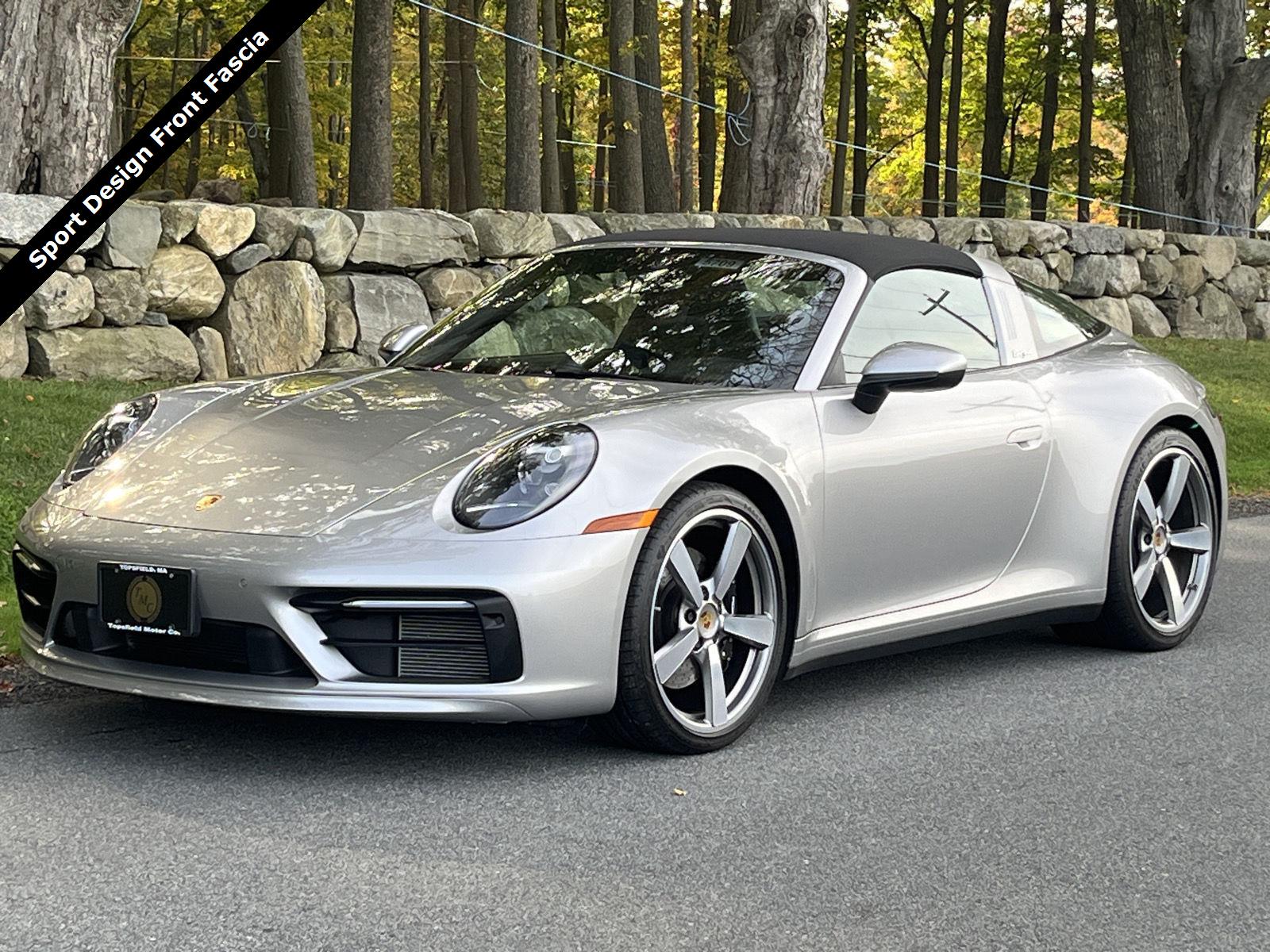 2022 Porsche 911 Targa 4S 4 GTS photo 16