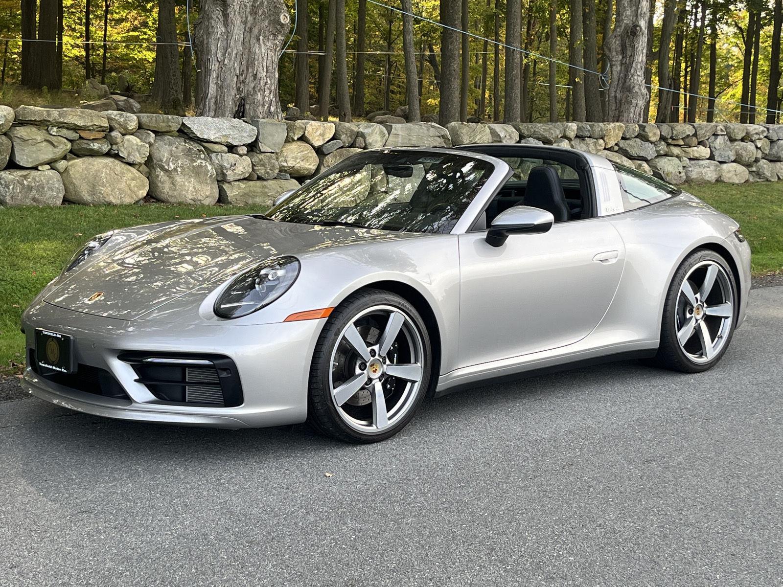 2022 Porsche 911 Targa 4S 4 GTS photo 32