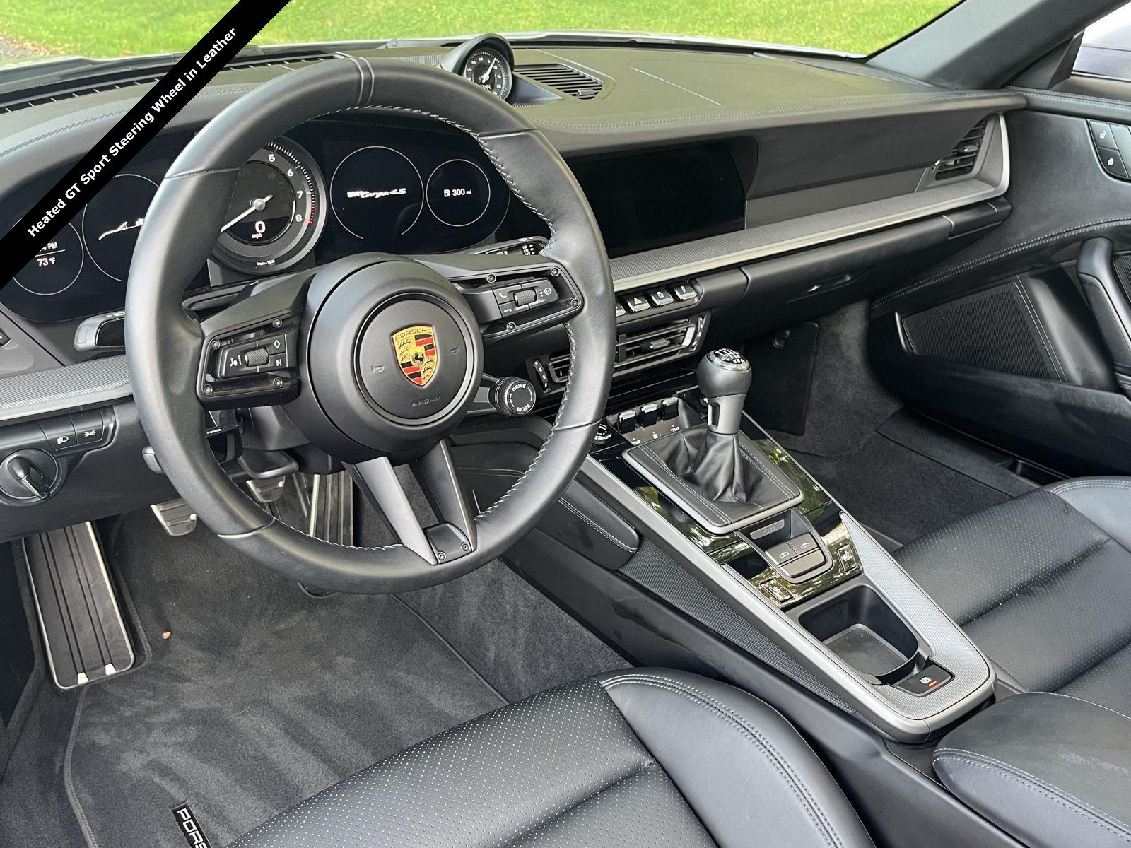 2022 Porsche 911 Targa 4S 4 GTS photo 8