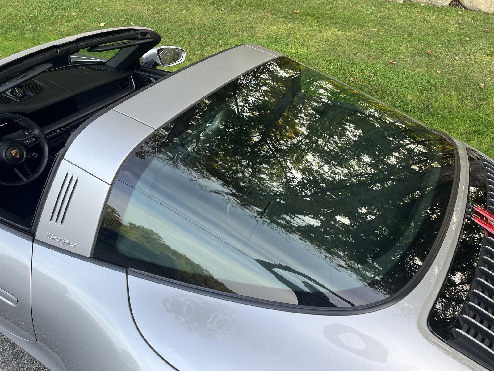 2022 Porsche 911 Targa 4S 4 GTS photo 30