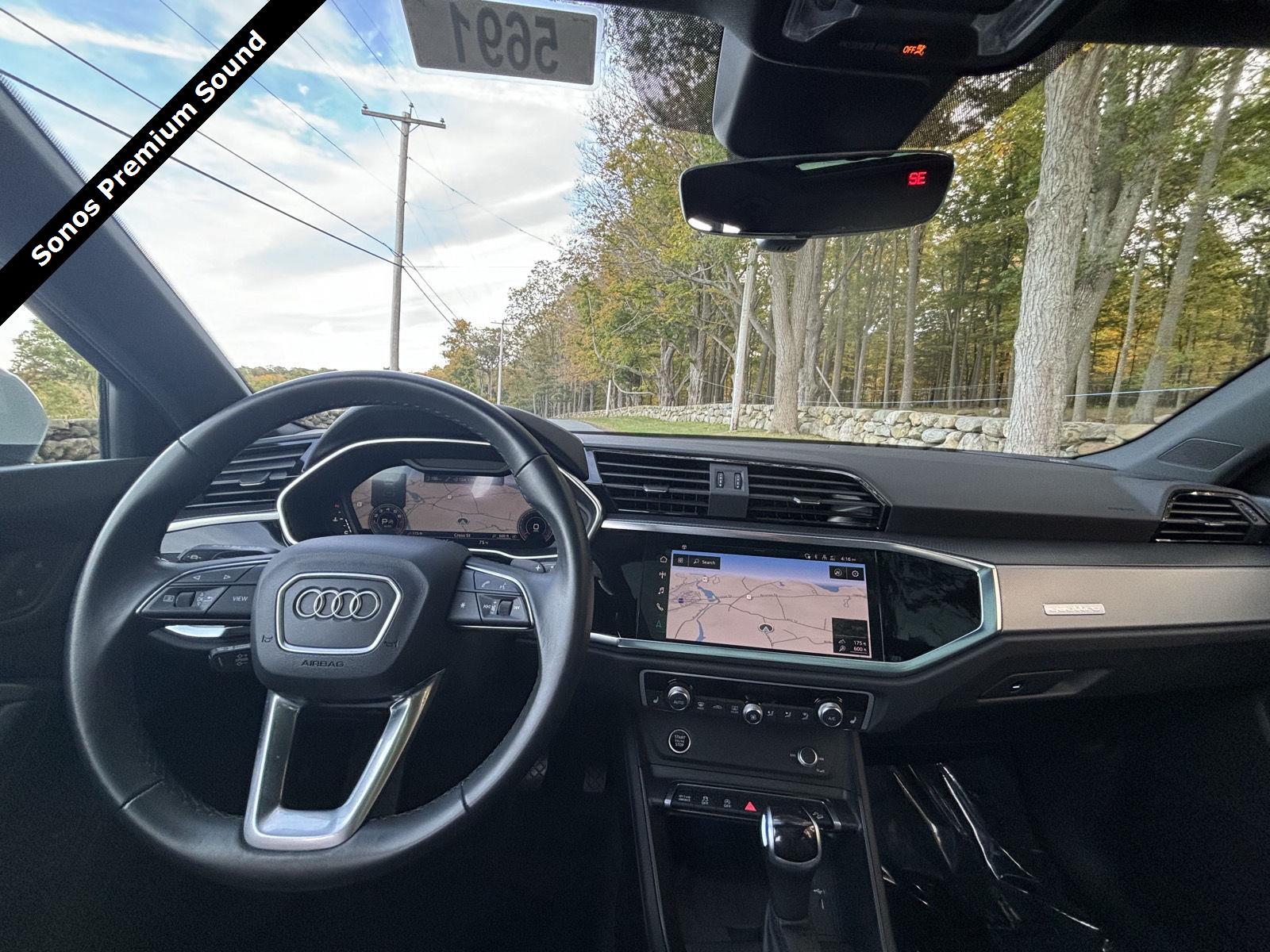 2023 Audi Q3 S line Premium Plus photo 5
