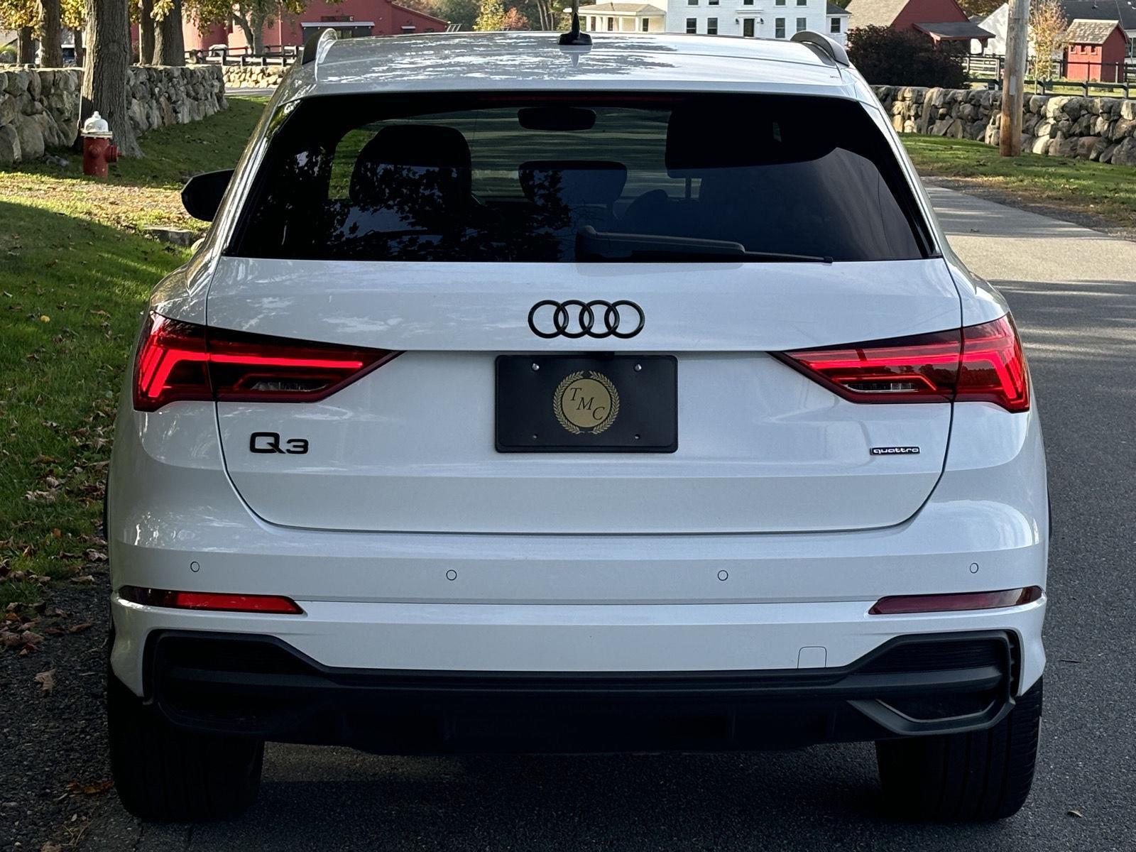 2023 Audi Q3 S line Premium Plus photo 21
