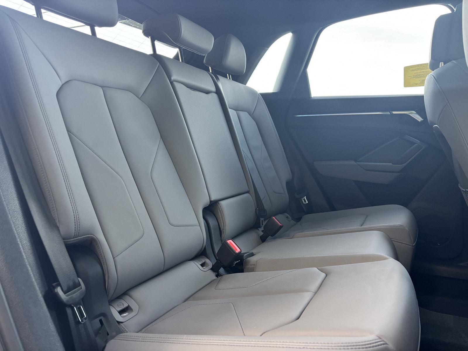 2023 Audi Q3 S line Premium Plus photo 28