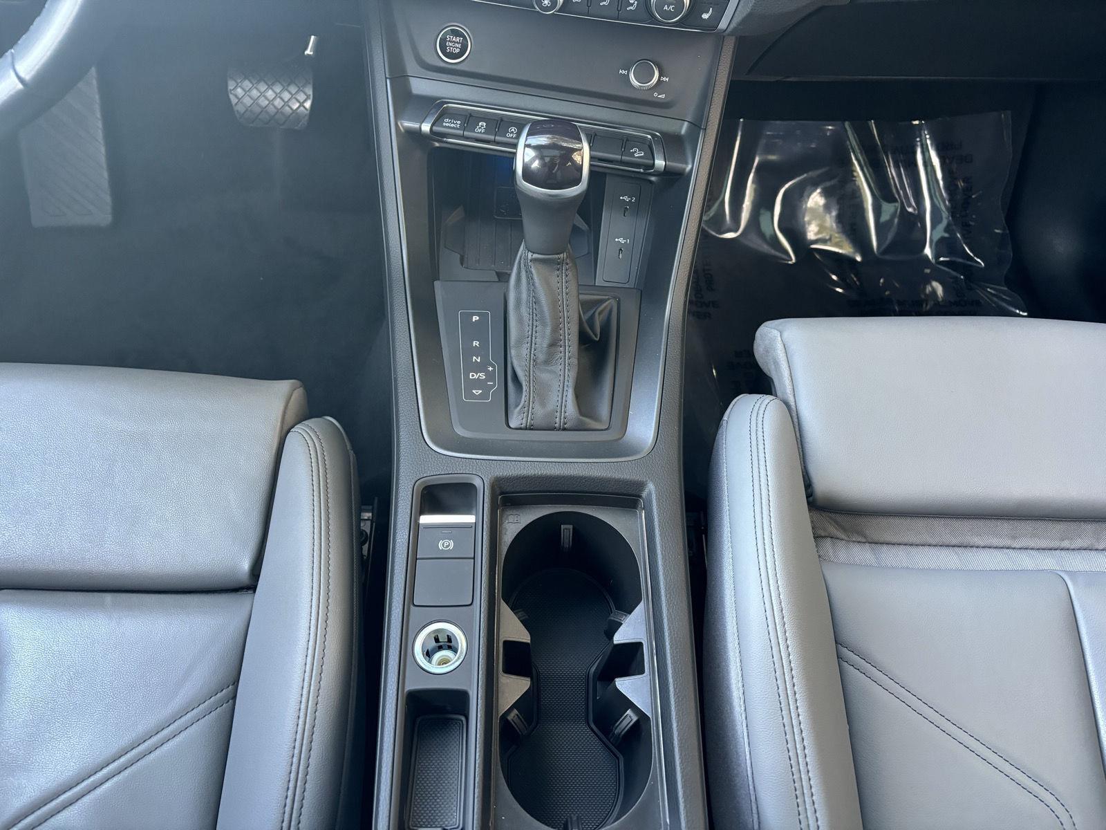 2023 Audi Q3 S line Premium Plus photo 31