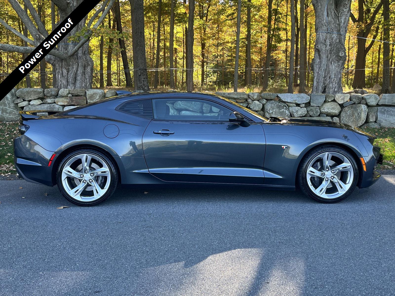 2020 Chevrolet Camaro 1SS photo 2