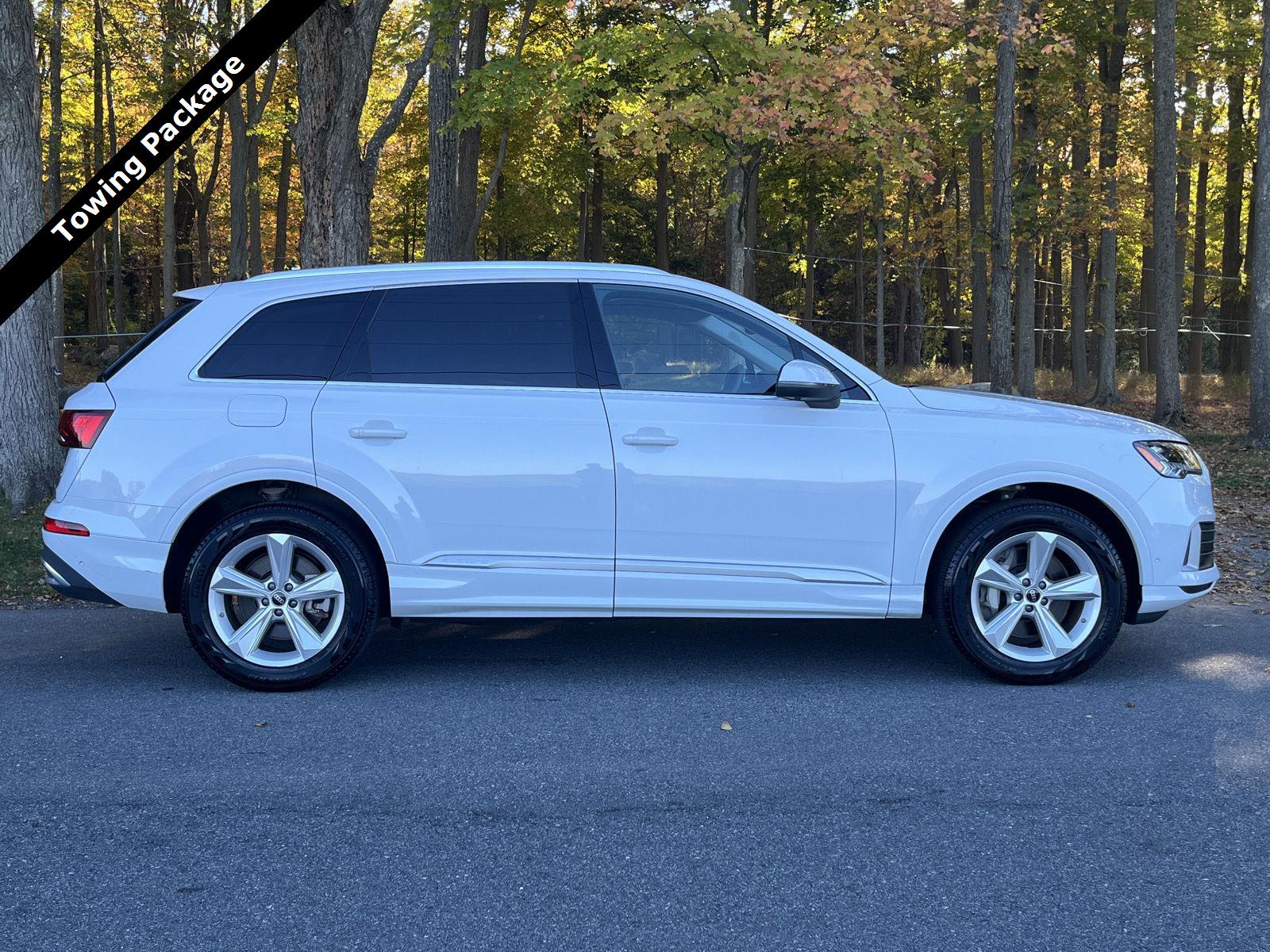 2024 Audi Q7 Premium Plus photo 2
