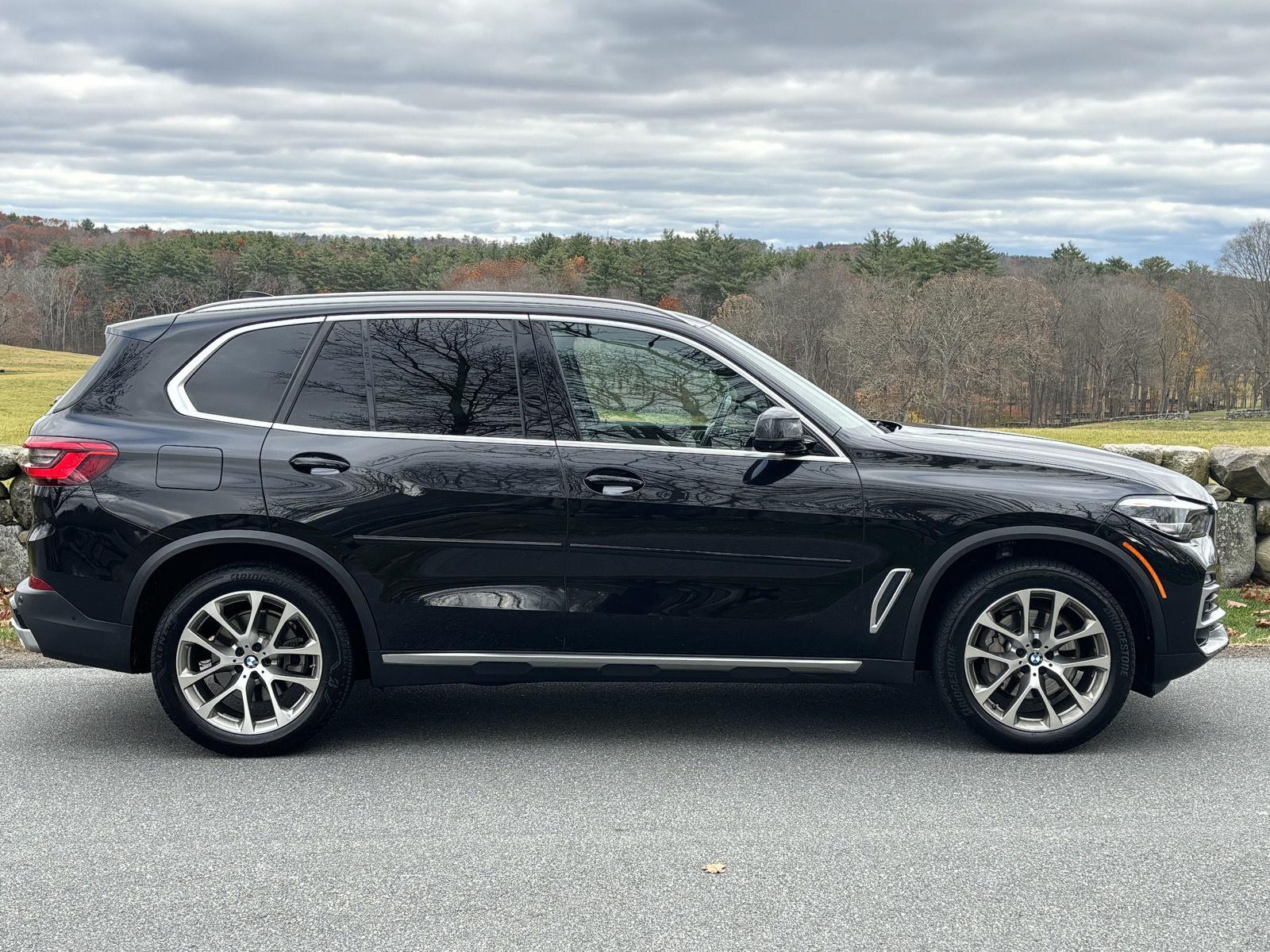2020 BMW X5 40i's photo