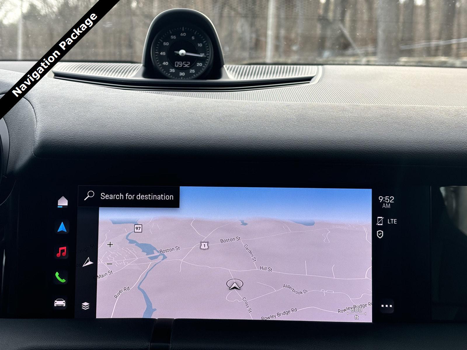 2022 Porsche Taycan 4S Cross Turismo photo 4