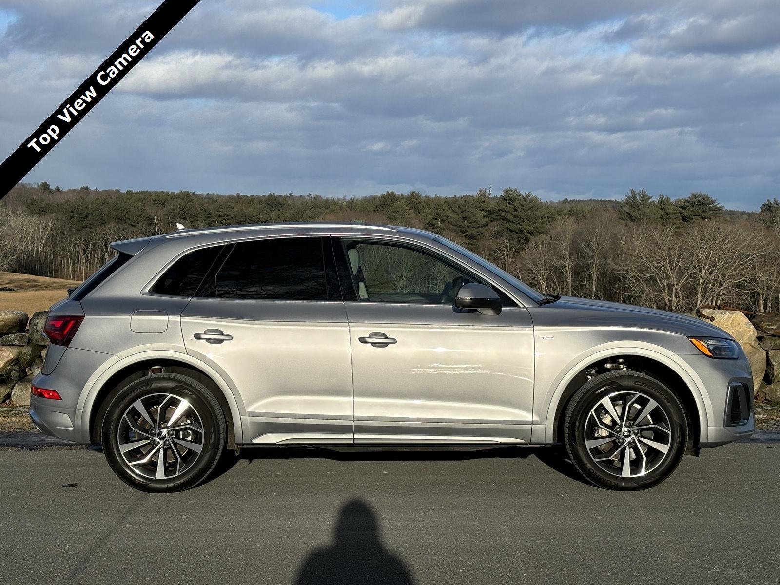 2022 Audi Q5 Premium Plus's photo