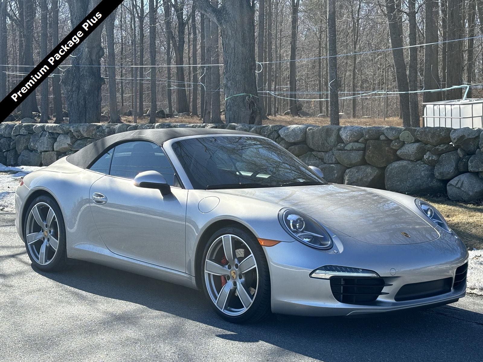 2013 Porsche 911 Carrera S Cabriolet RWD