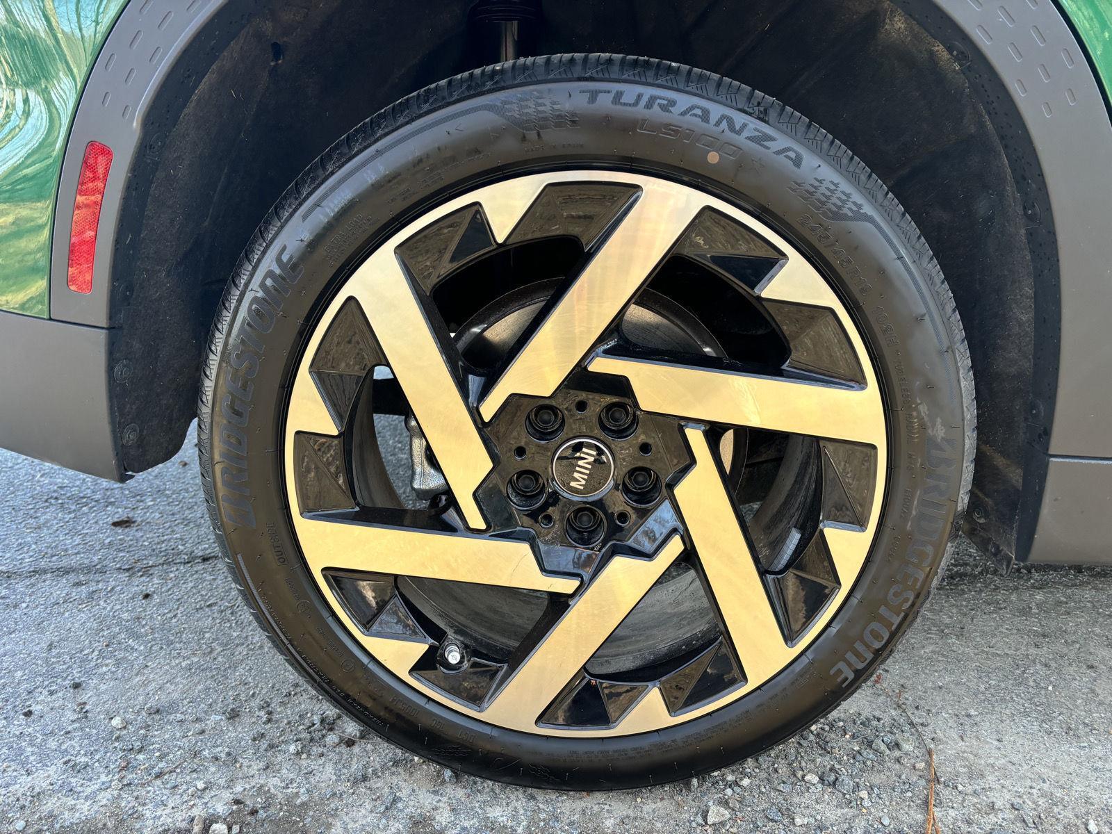 Topsfield Motor Company