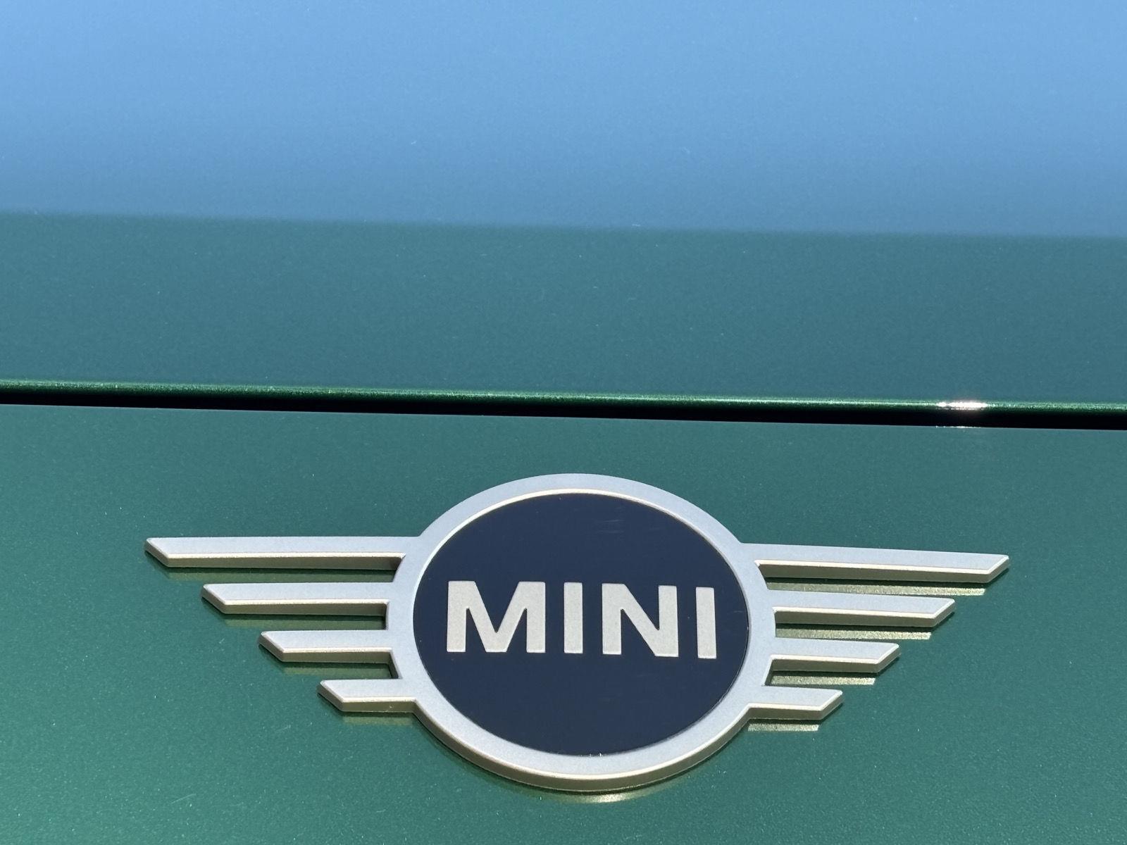 Topsfield Motor Company