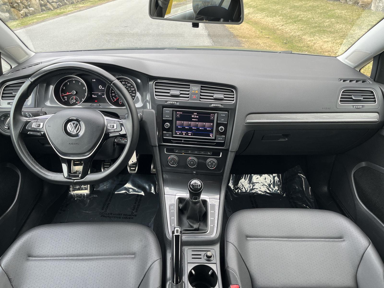 View vehicle photo 7