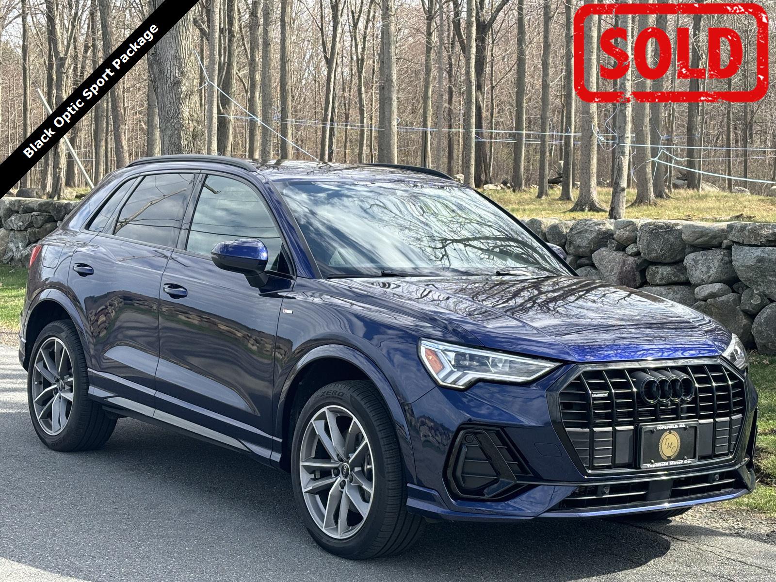 Navarra Blue Metallic 2022 Audi Q3 quattro Premium Plus S Line 45 TFSI SUV / Crossover All-Wheel Drive Automatic