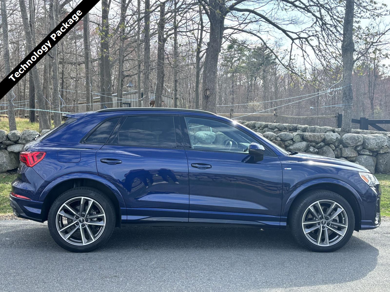 2022 Audi Q3 45 TFSI S Line Premium Plus quattro's photo