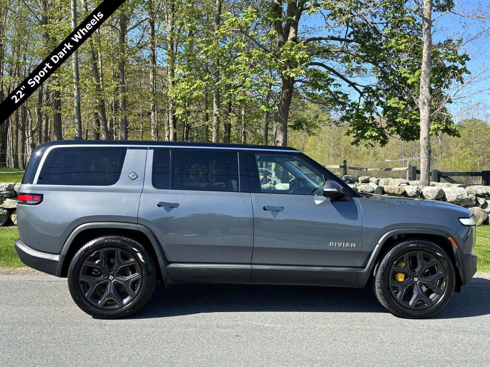 2023 Rivian R1S Adventure Quad-Motor Large Pack's photo