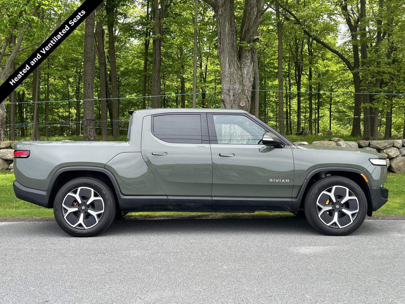 2022 Rivian R1T Launch Edition's photo