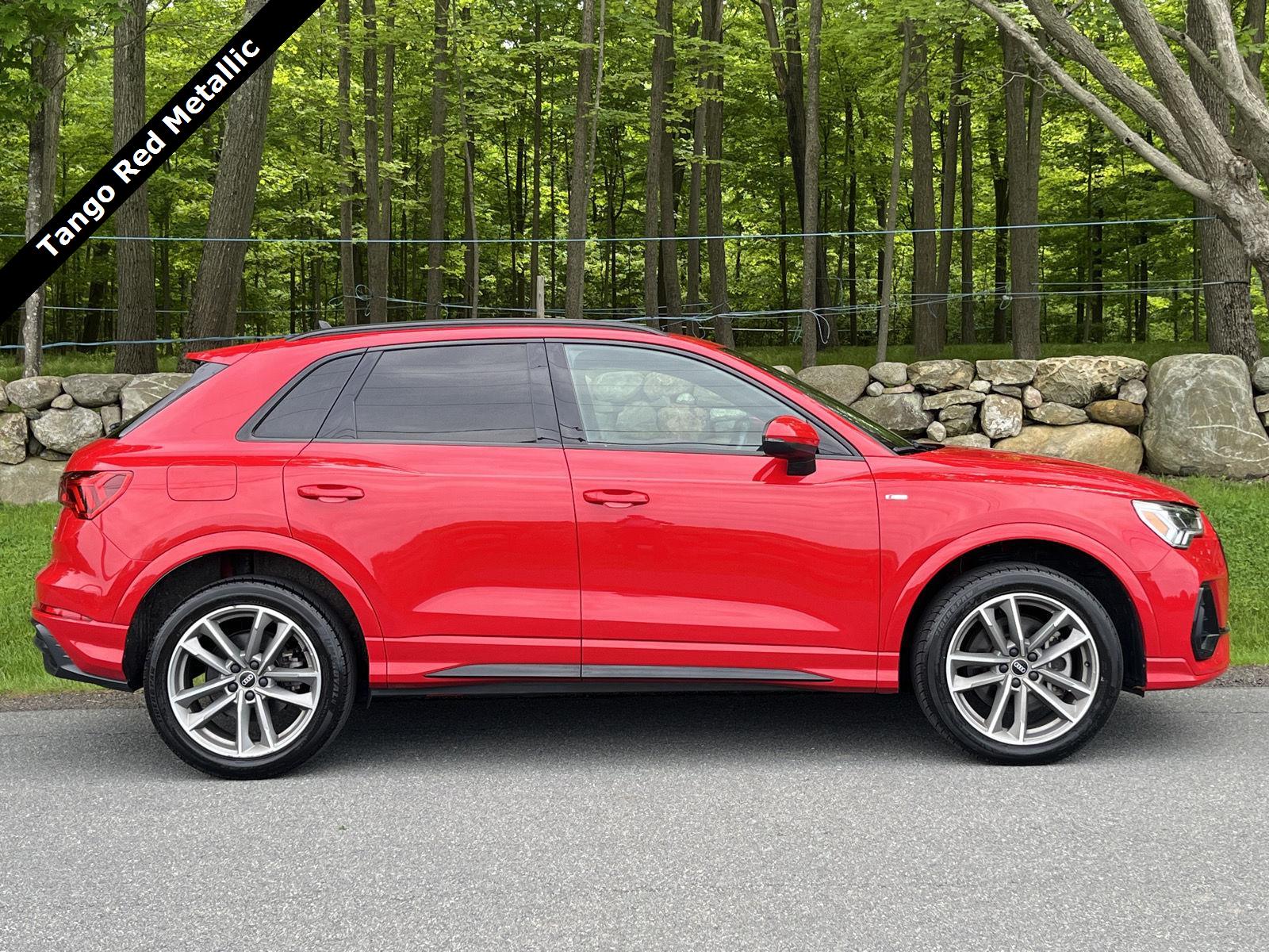 2022 Audi Q3 45 TFSI S Line Premium Plus quattro's photo